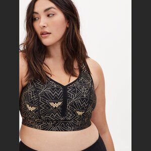 Torrid Wonder Woman 84 Logo Gold & Black Sports Bra Size 5/5X NWOT